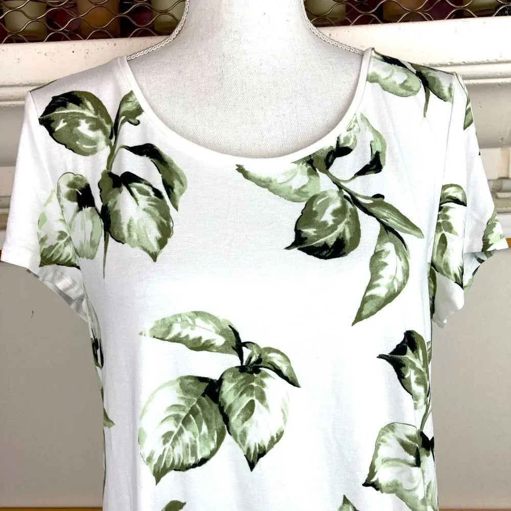 WHBM elegant green leaves on white background top - Picture 3 of 7